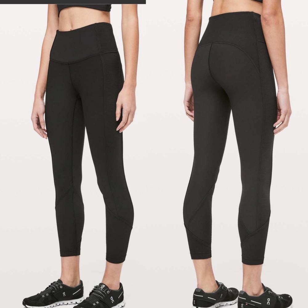 Lululemon Daily Lineup 7/8 Tight 25"
Leggings 6 Black Ribbed High Rise Athletic